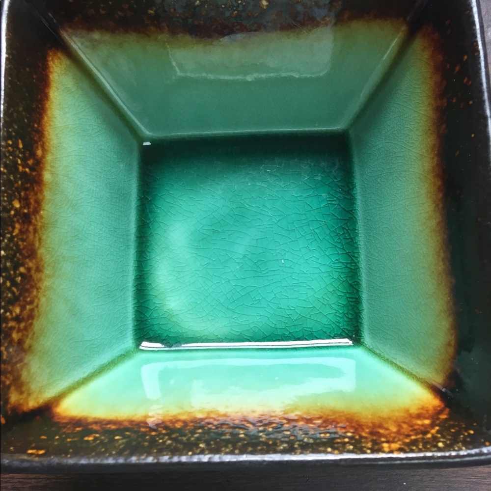 Jade crackle dishes